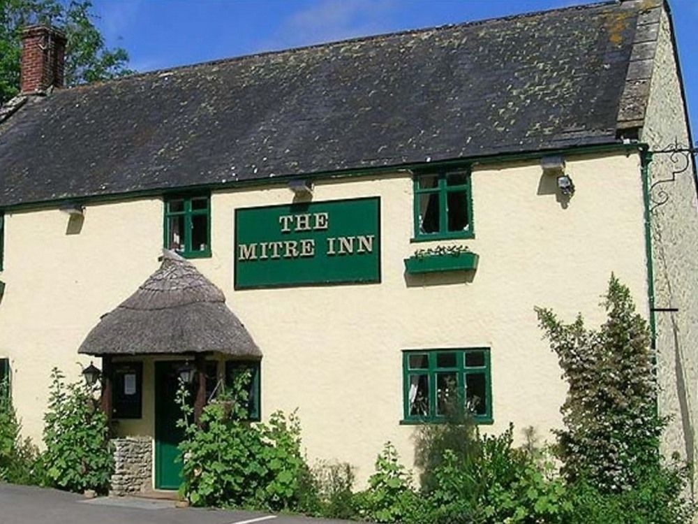 The Mitre Inn Sherborne  Exterior foto